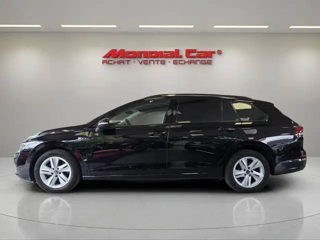Volkswagen Golf view 3
