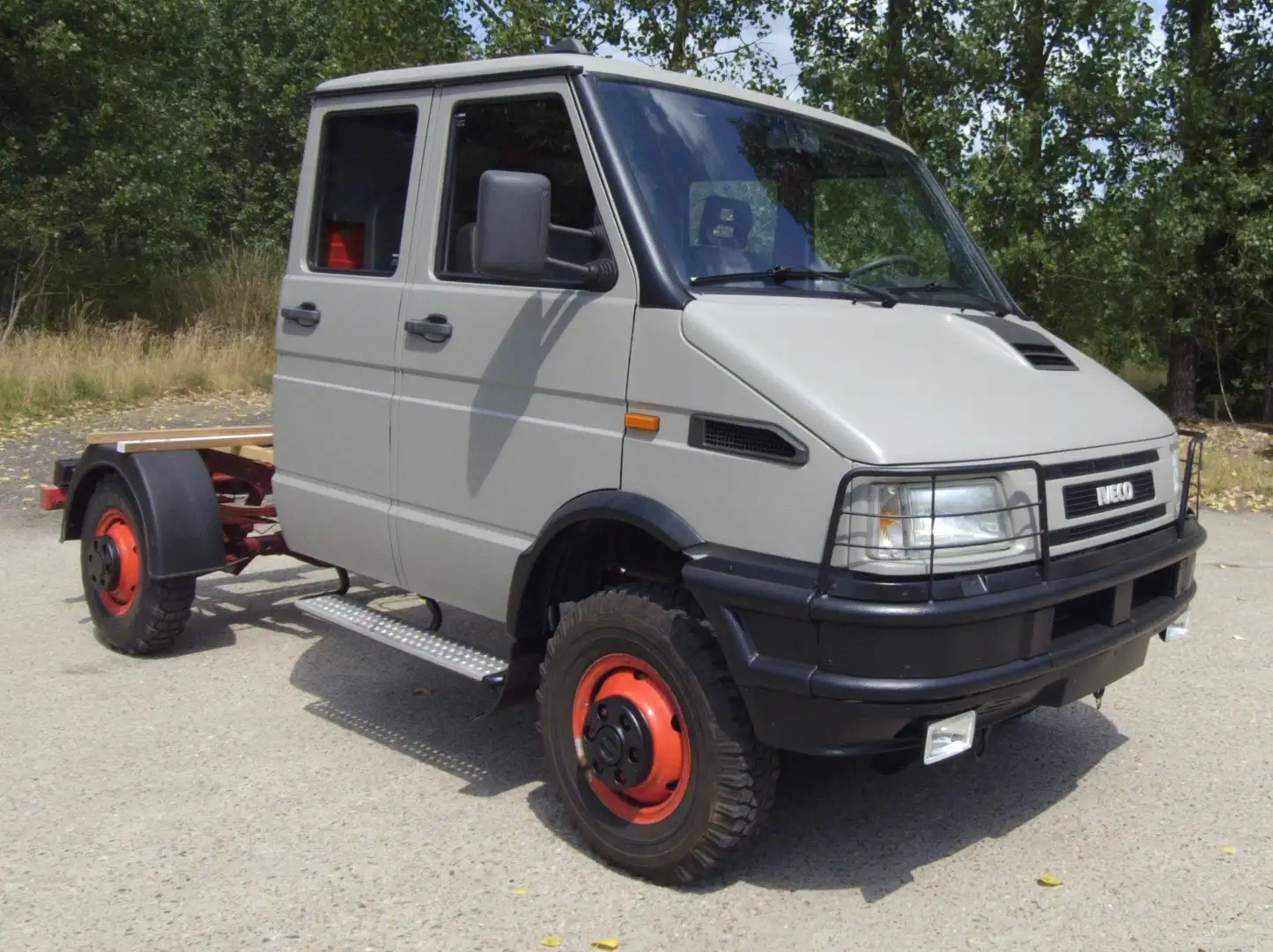 Iveco Daily 40.10 W 4x4 *13.335 km*Like New*Expedition ready* Grijs - 1