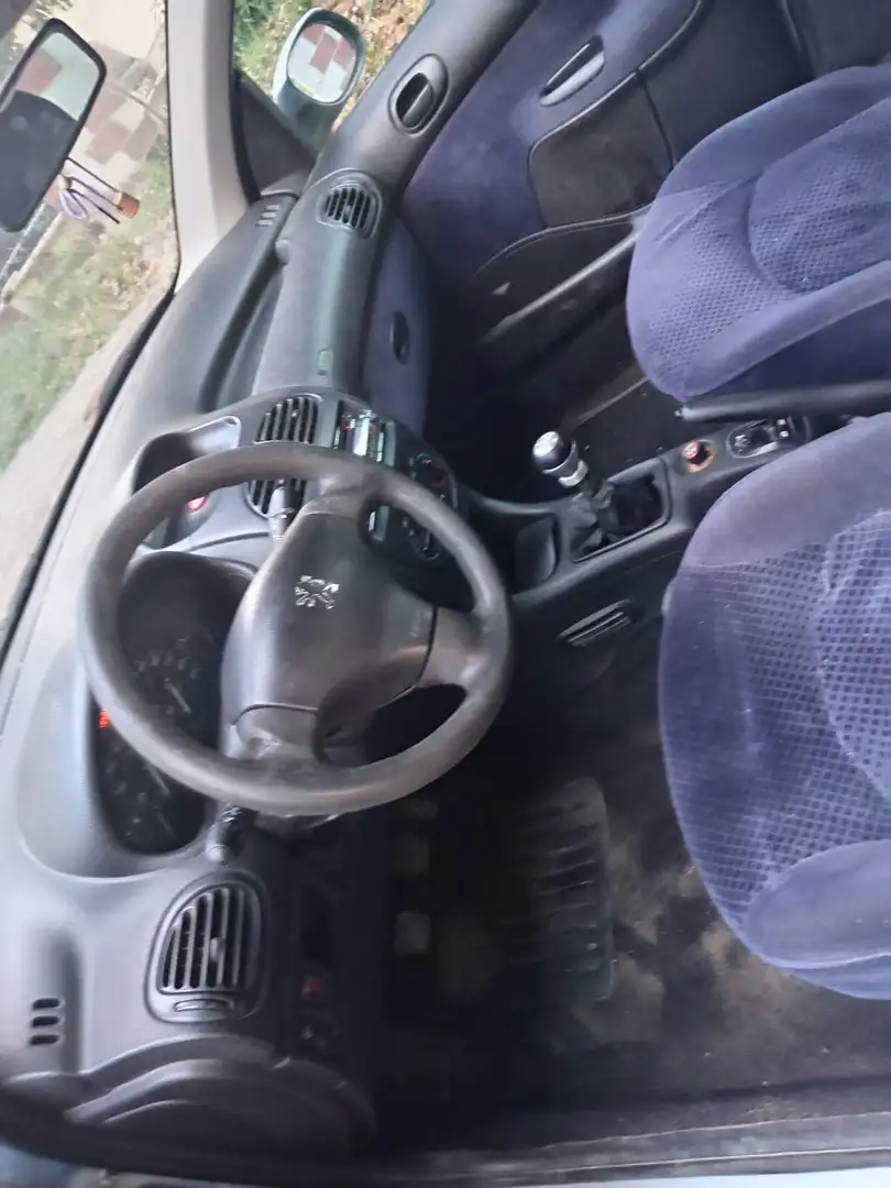 Peugeot 206 5p 1.1 Lee - 1