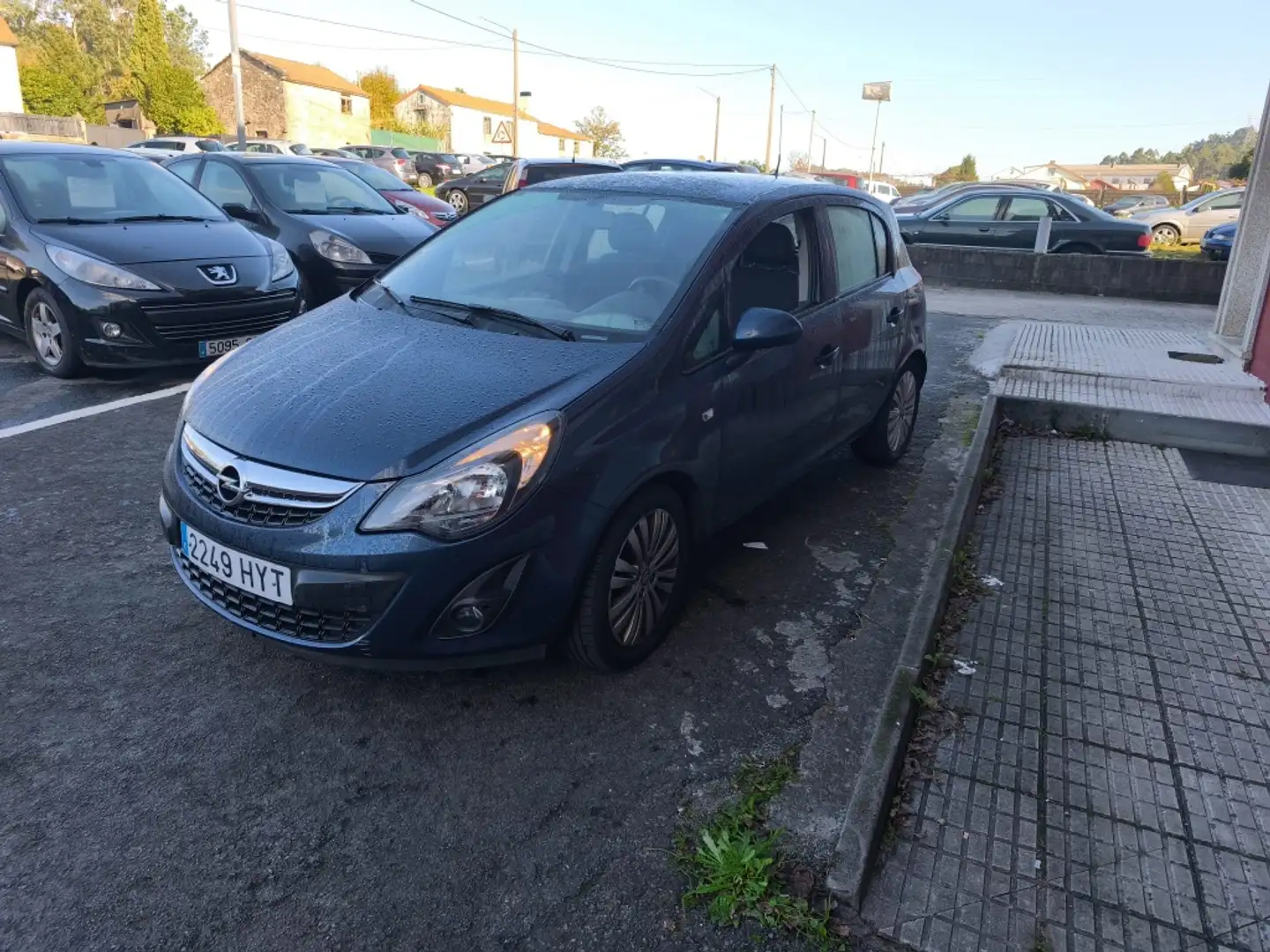 Opel Corsa 1.4 Color Edition Azul - 1