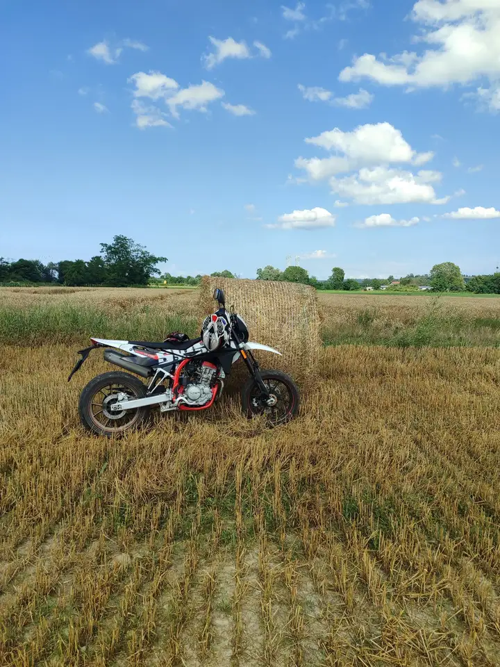 Swm SM 125 R