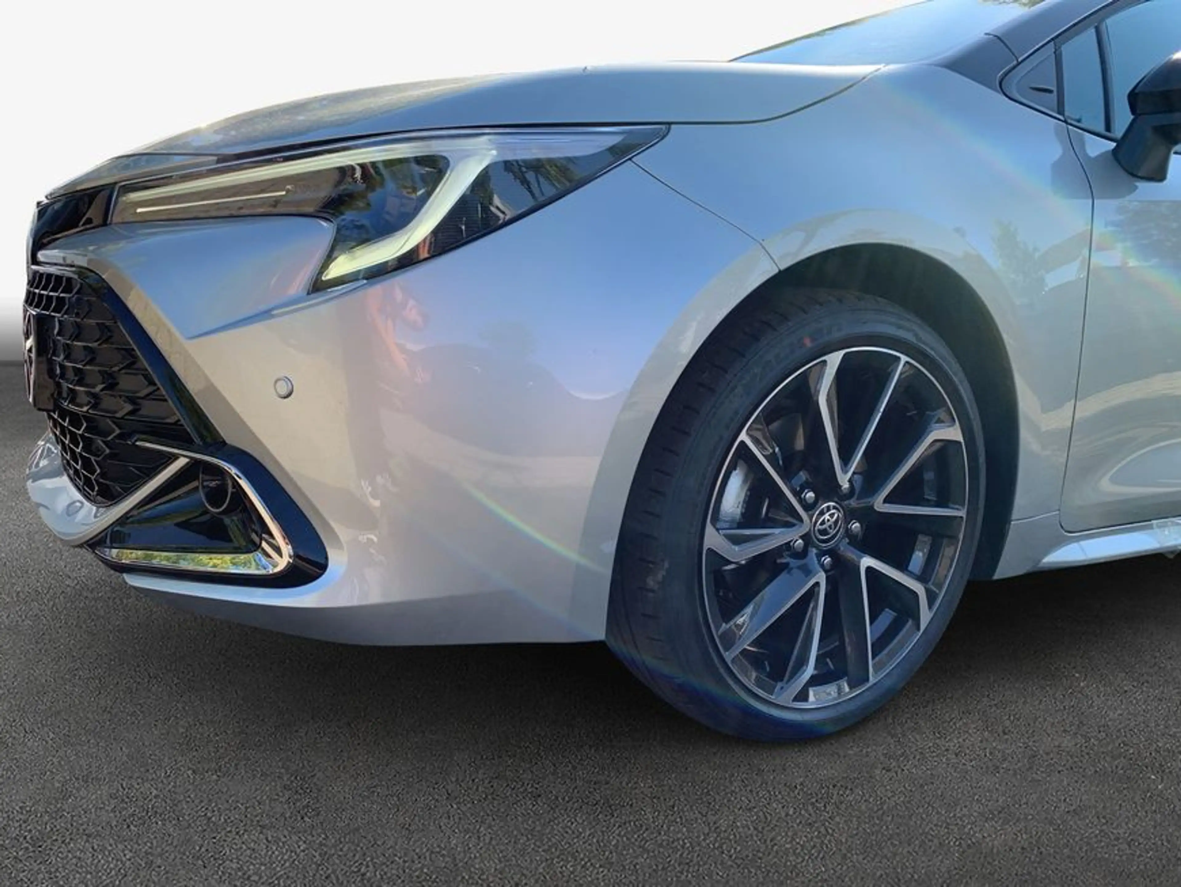 Toyota Corolla geszulassung Toyota Corolla 2.0 Hybrid Touring S — photo 6