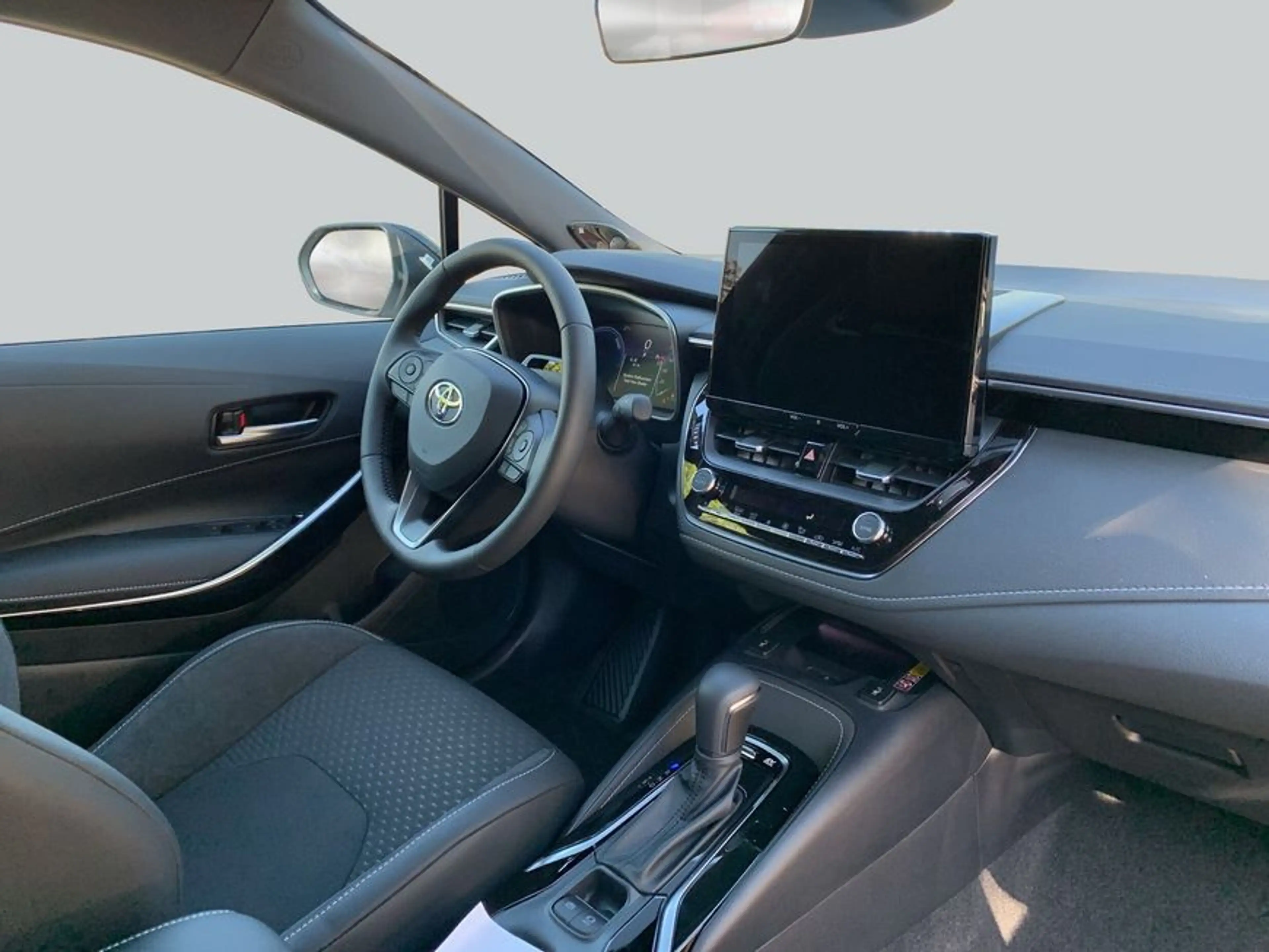 Toyota Corolla geszulassung Toyota Corolla 2.0 Hybrid Touring S — photo 15