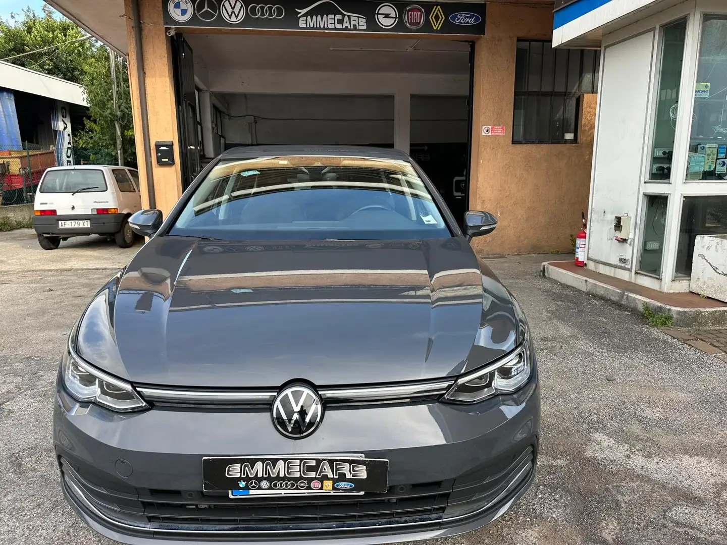 Volkswagen Golf VIII 2021 1.4 tsi ehybrid Style 204cv dsg Gris - 2