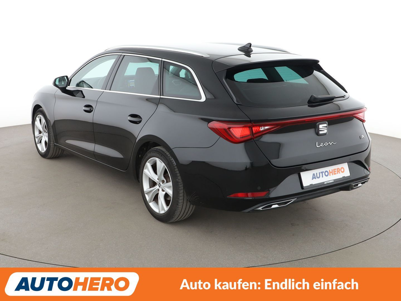 SEAT Leon 1.5 eTSI ACT FR Aut.*NAVI*LED*ACC* — photo 4