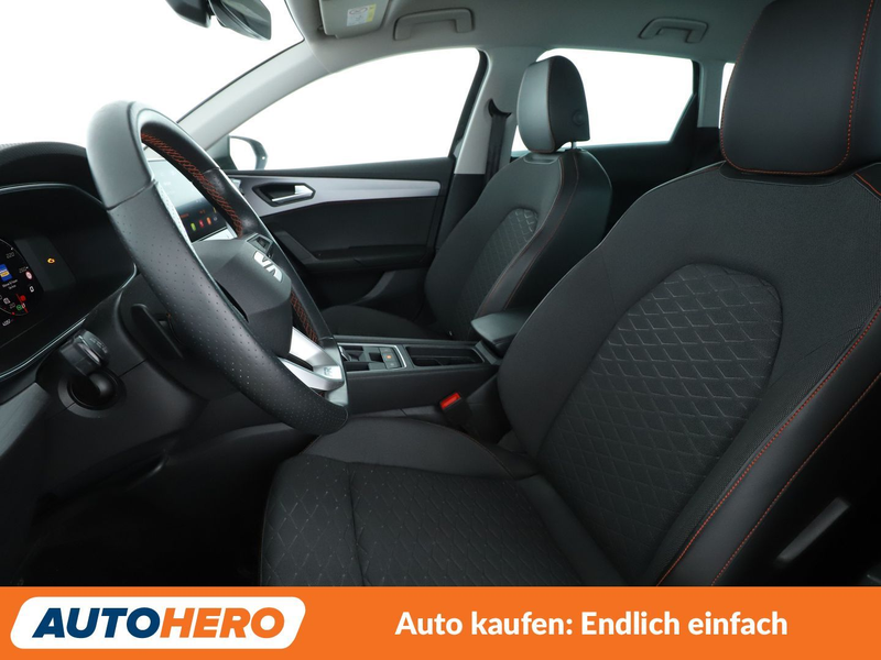 SEAT Leon 1.5 eTSI ACT FR Aut.*NAVI*LED*ACC* — photo 10