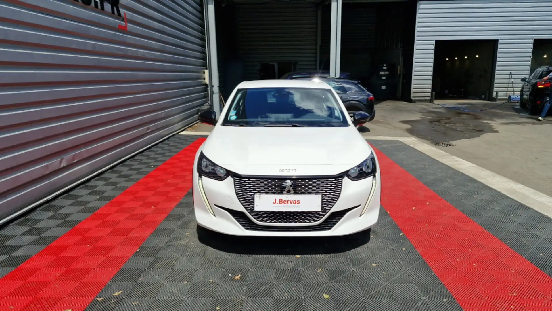 Peugeot 208 ELECTRIQUE 50 KWH 136CH ACTIVE Blanc - 2