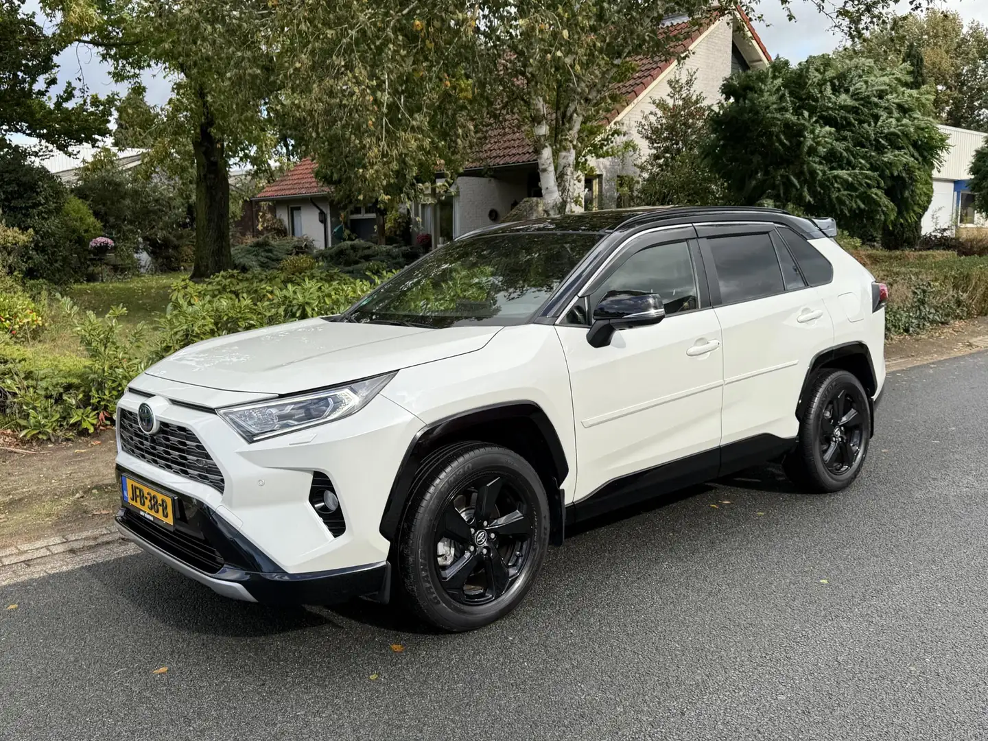 Toyota RAV 4 2.5 Hybrid AWD 222PK Bi-Tone•Pano•Trekhaak•JBL Wit - 1