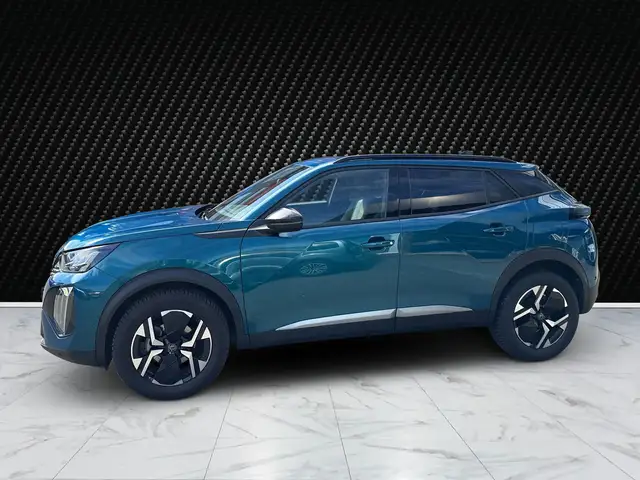 Peugeot 2008 view 2