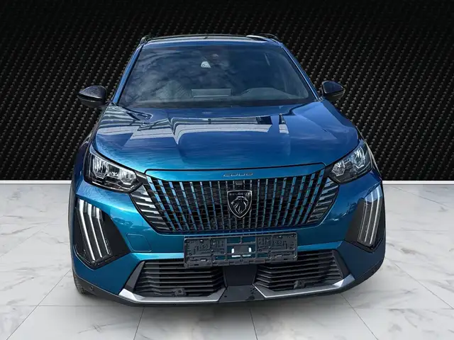 Peugeot 2008 view 8