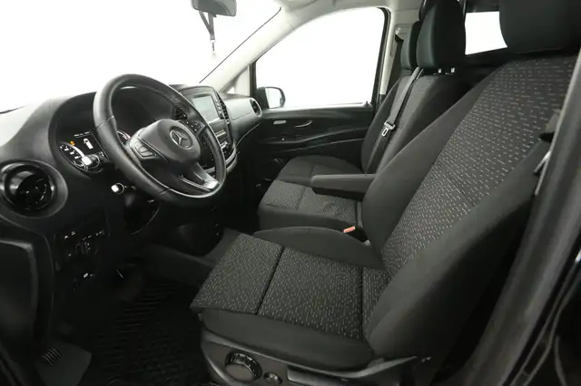 Mercedes-Benz Vito view 25