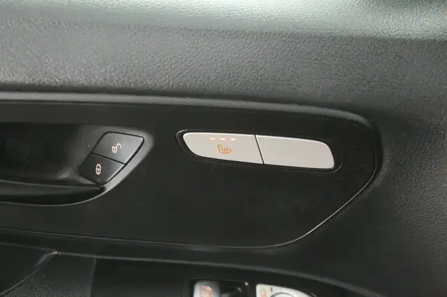 Mercedes-Benz Vito view 24