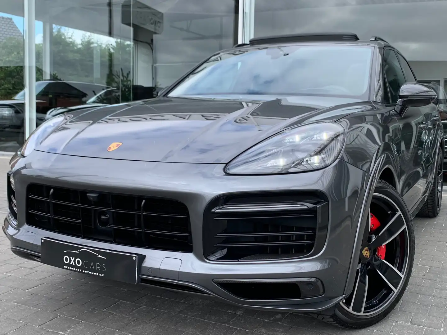 Porsche Cayenne GTS 4.0 Bi-Turbo V8 / FULL OPTIONS / CHRONO / 360 Gris - 1