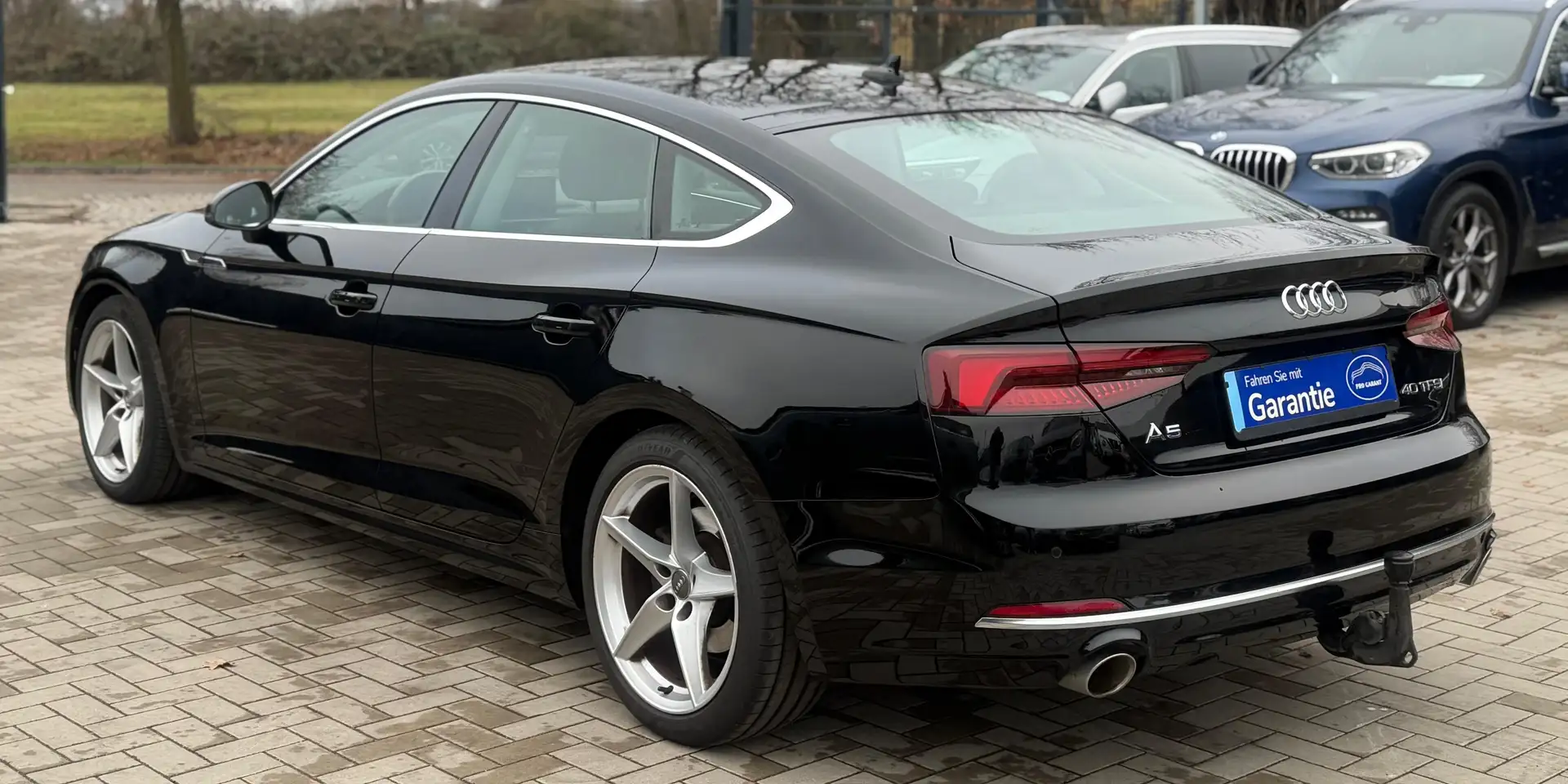 Audi A5 Sportback 40 TFSI sport Prestige Tour Schwarz - 2