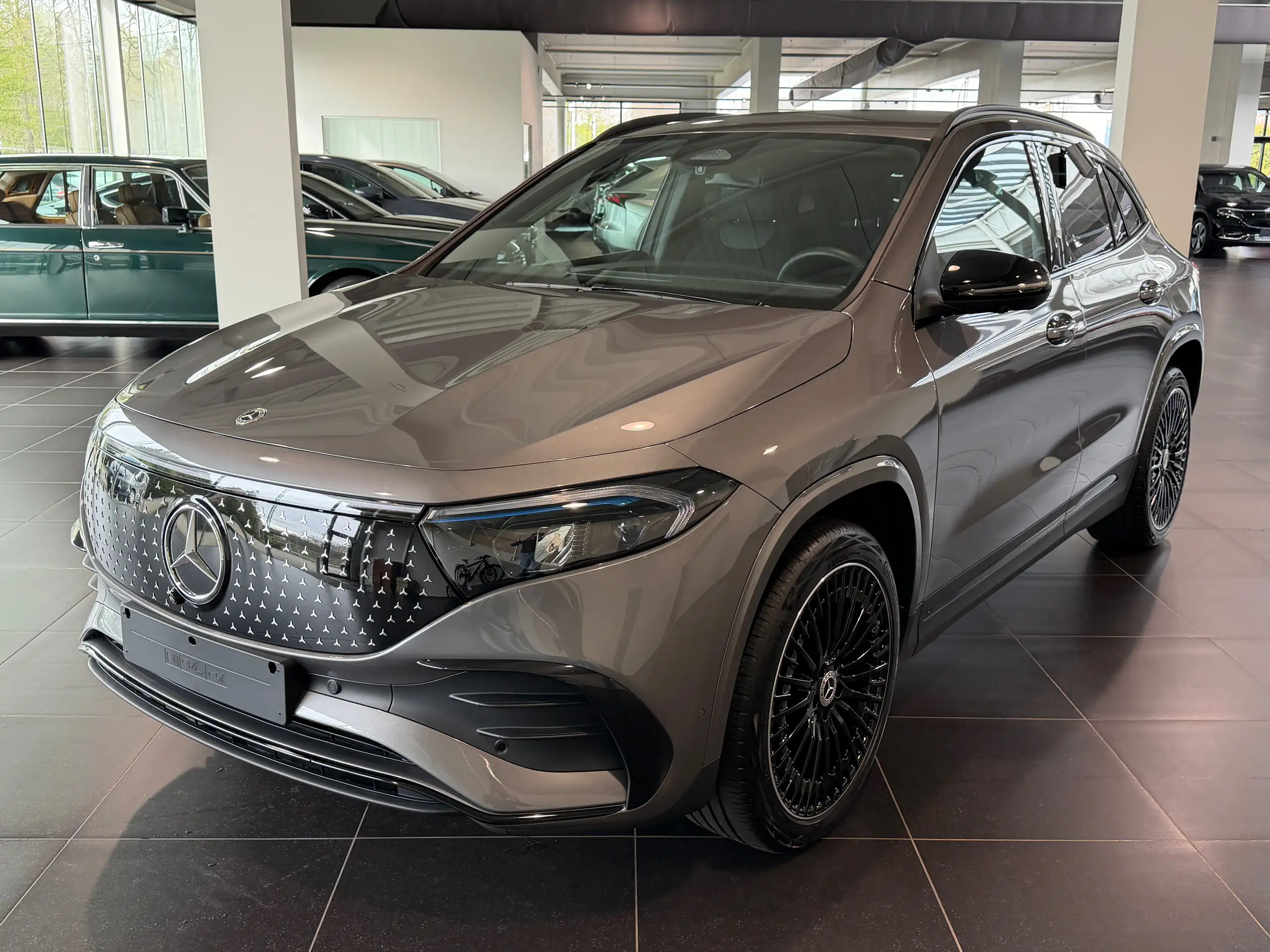 Mercedes-Benz EQA 350 2024