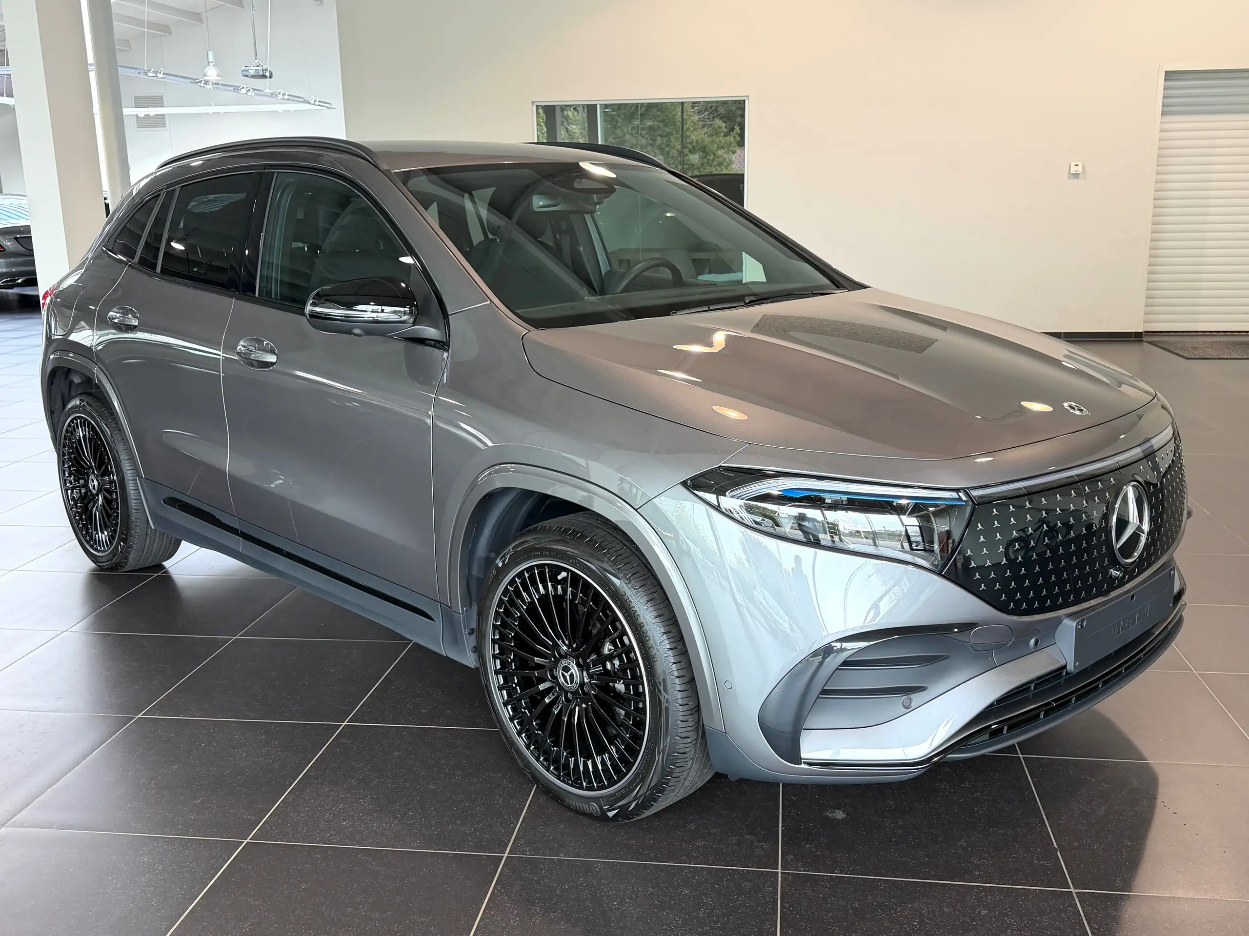 Mercedes-Benz EQA 350 2024