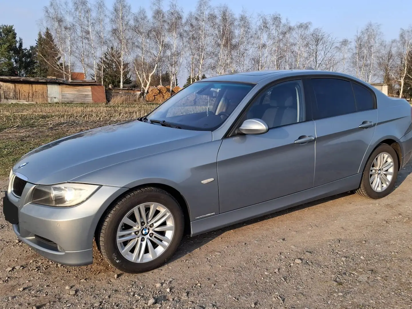 BMW 320 320i Silber - 2