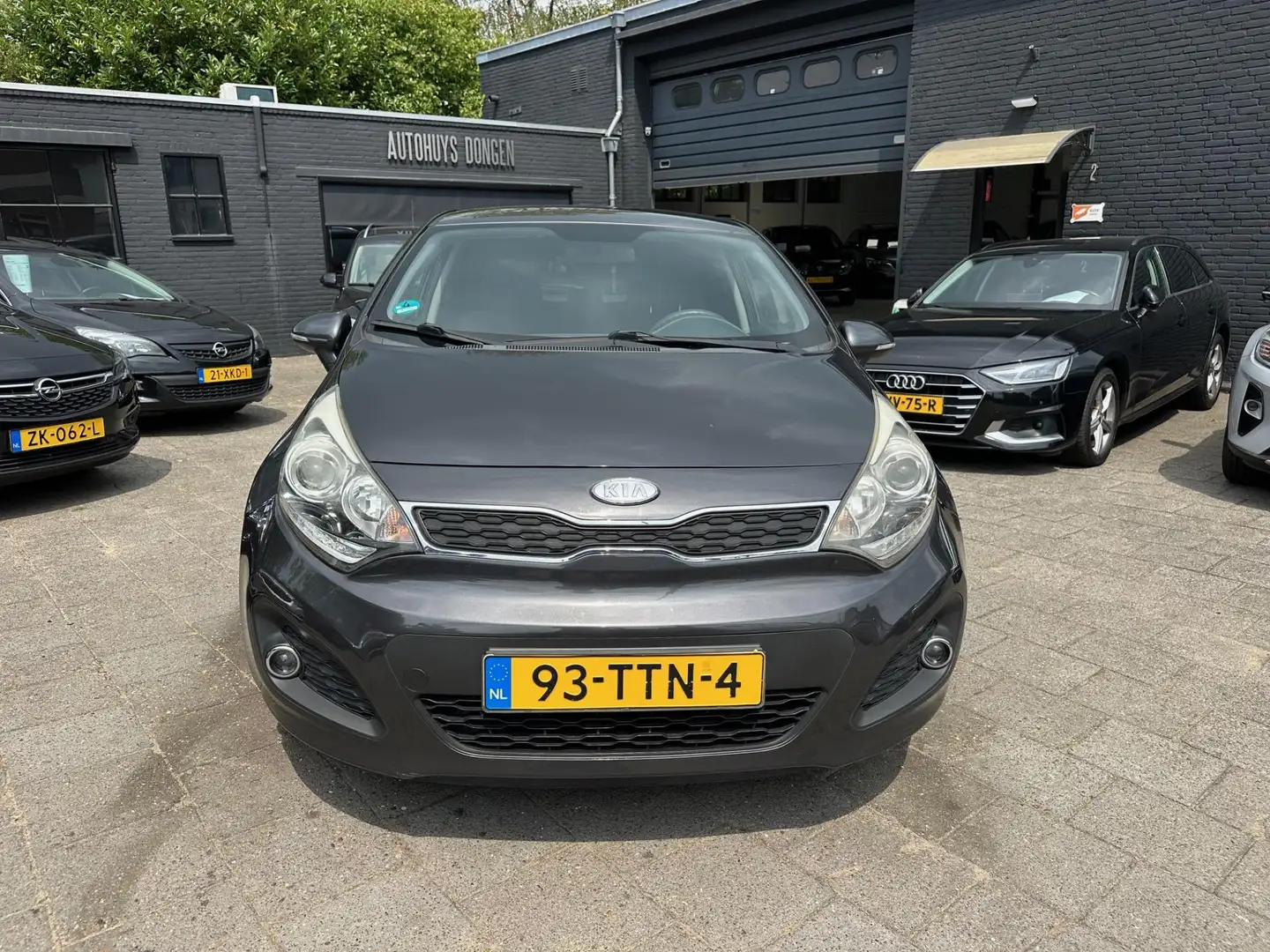Kia Rio 1.2 CVVT Comfort Pack! Airco! Zwart - 2