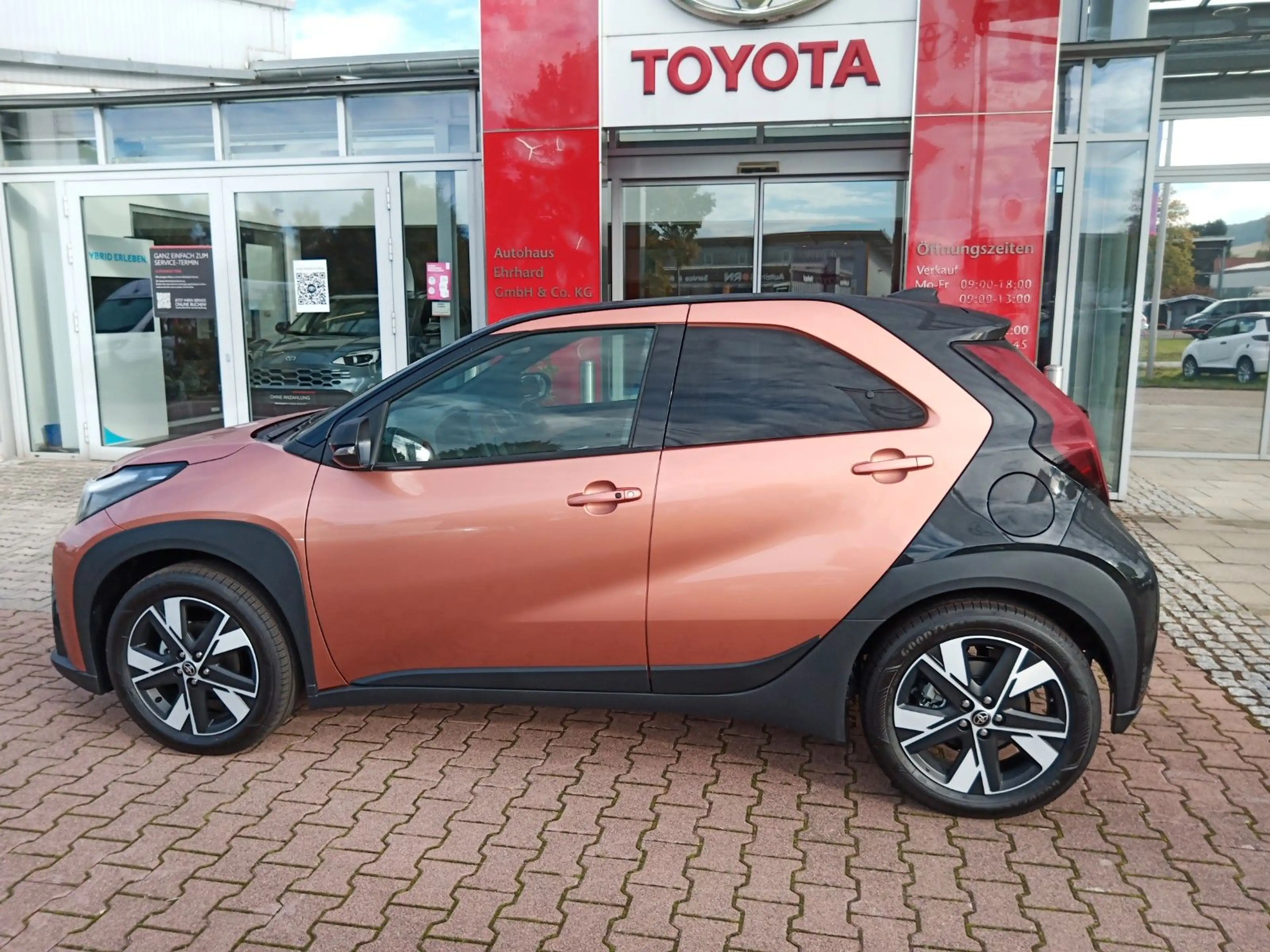 Toyota Aygo X Hybrid Teamplayer — photo 2