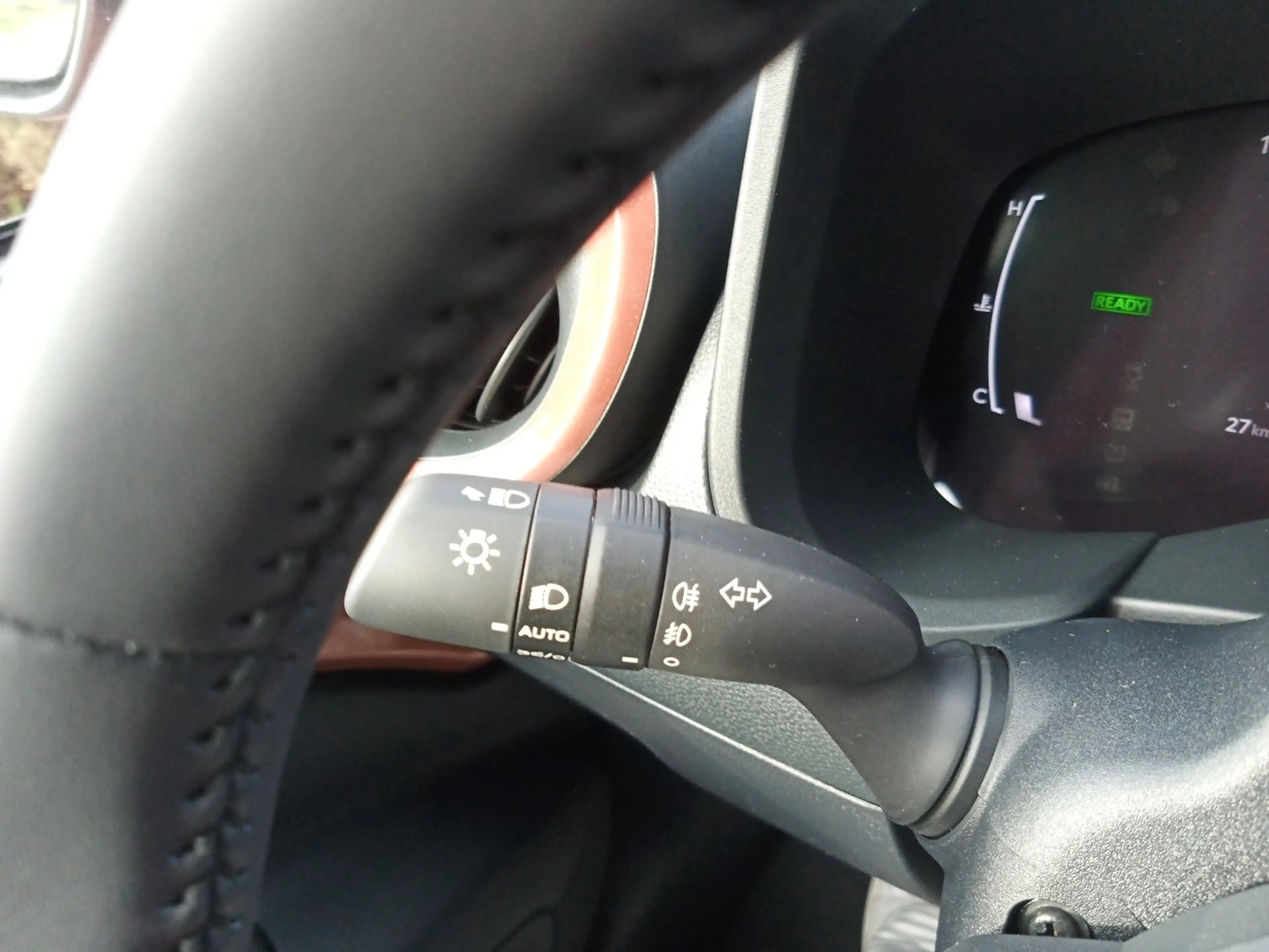 Toyota Aygo X Hybrid Teamplayer — photo 12