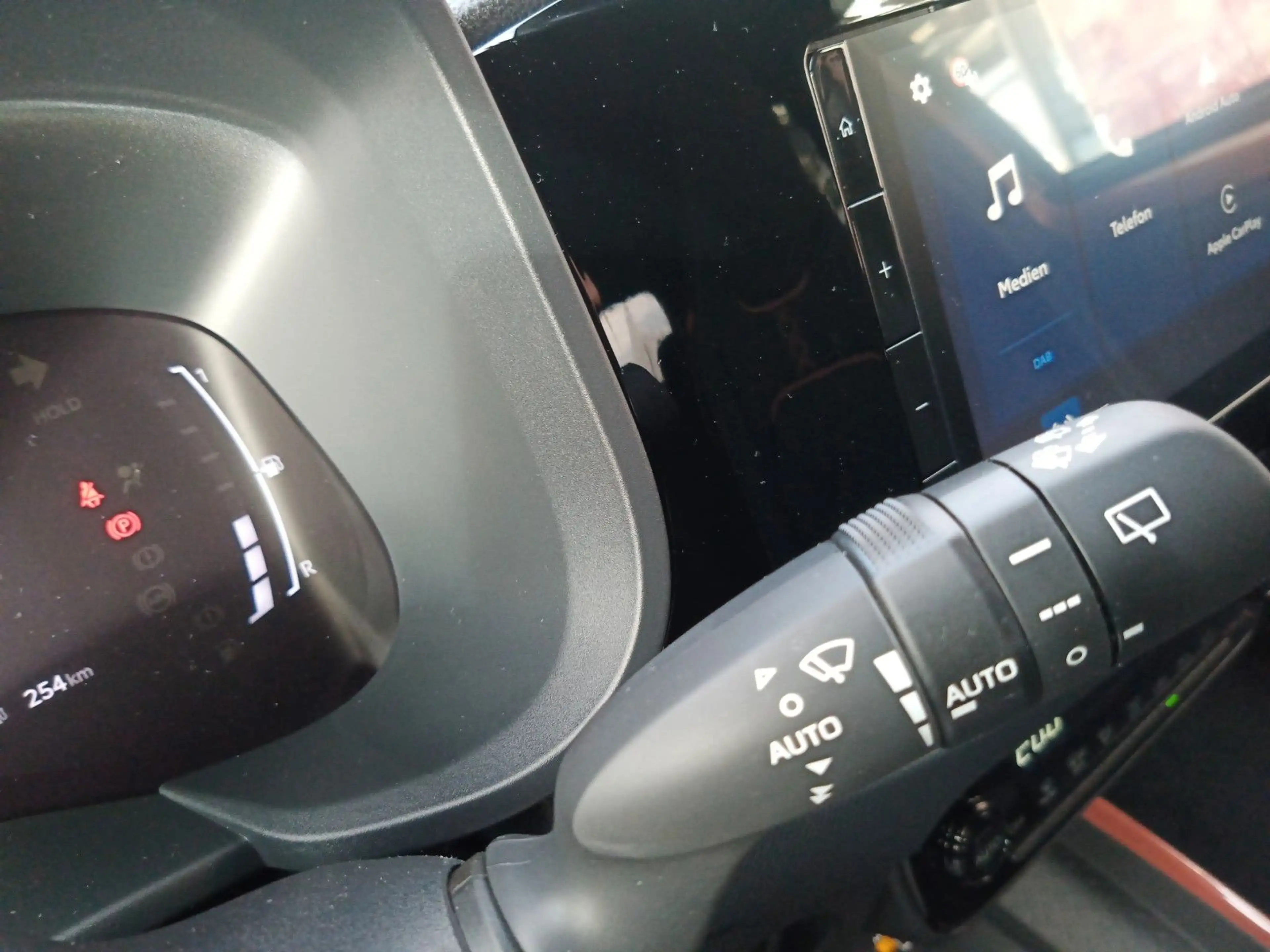 Toyota Aygo X Hybrid Teamplayer — photo 13