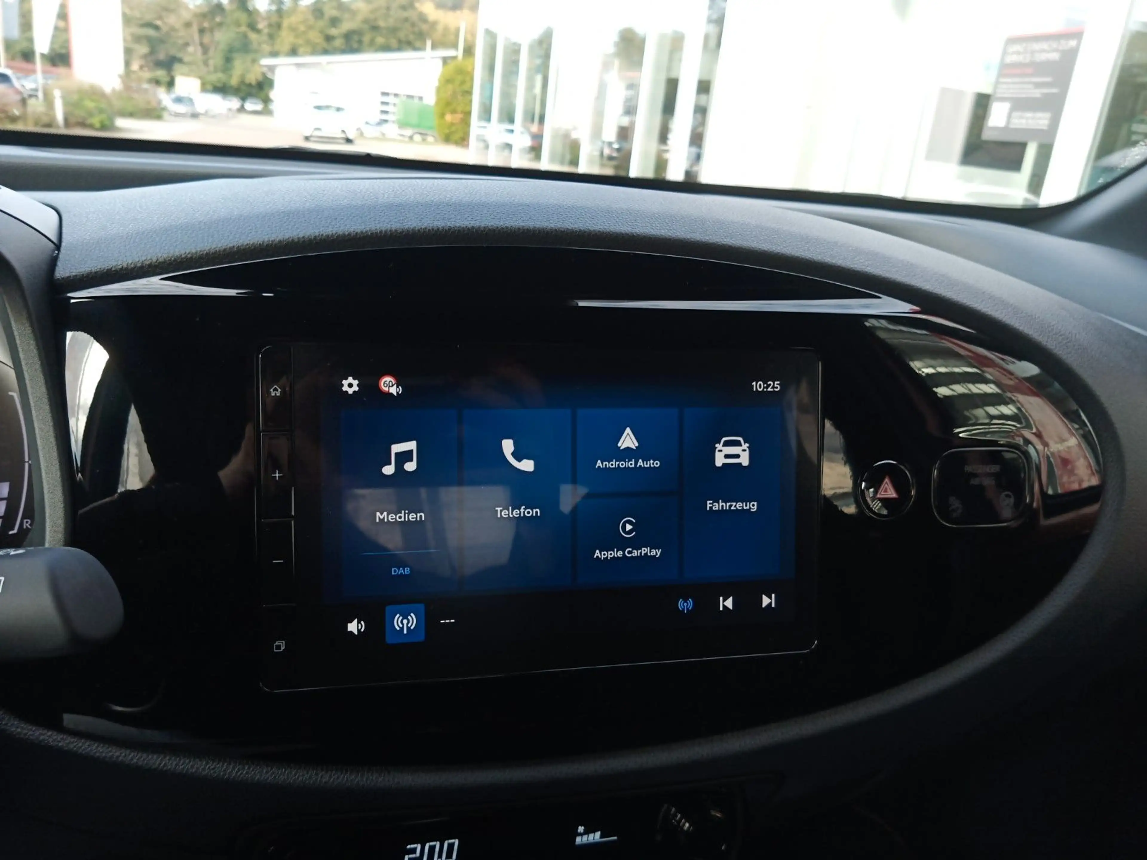 Toyota Aygo X Hybrid Teamplayer — photo 14