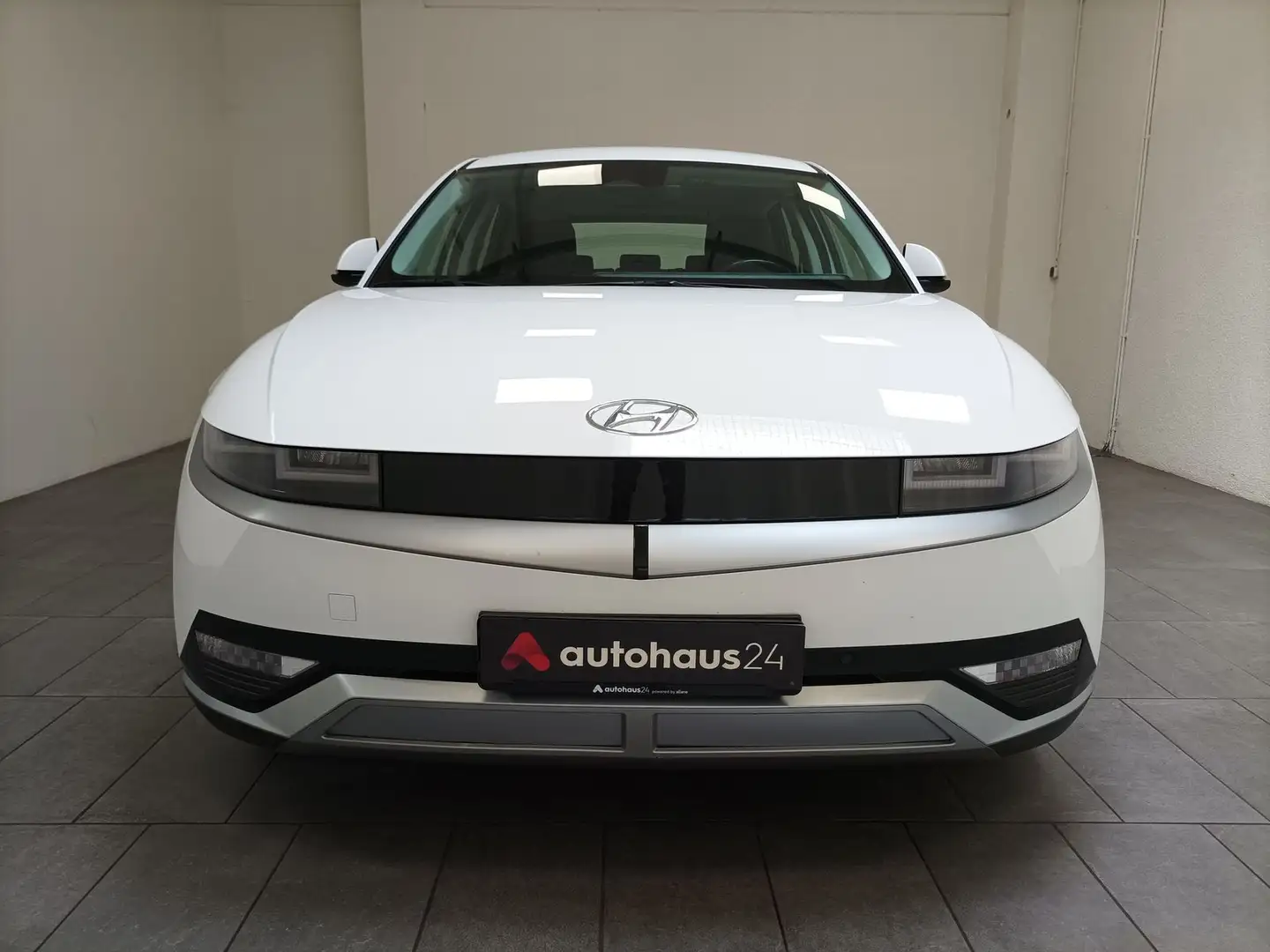 Hyundai IONIQ 5 Dynamiq Carplay|CAM|DAB|Smart Key Blanc - 2