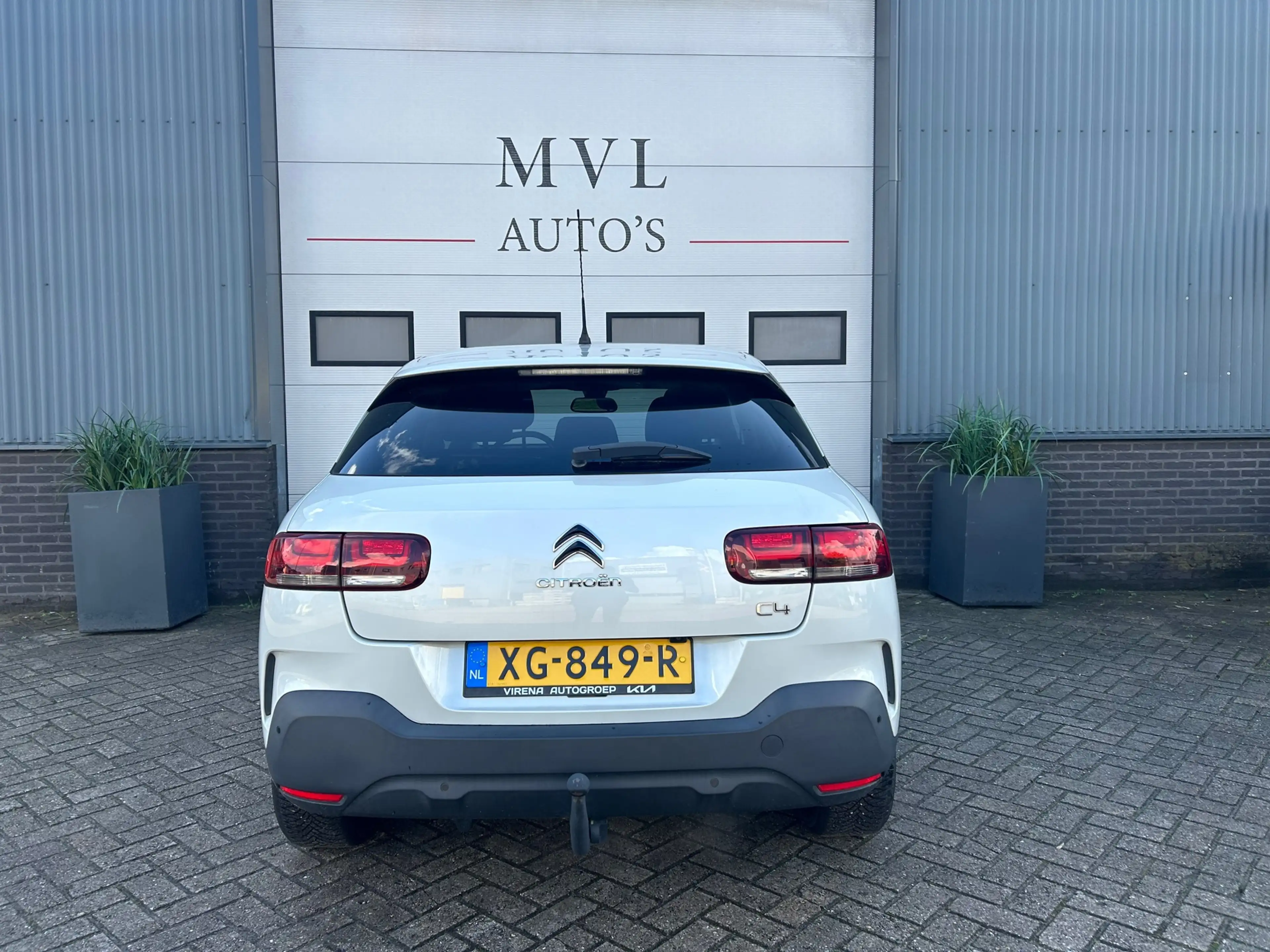 Citroen C4 Cactus 1.2 PureTech Shine — photo 5