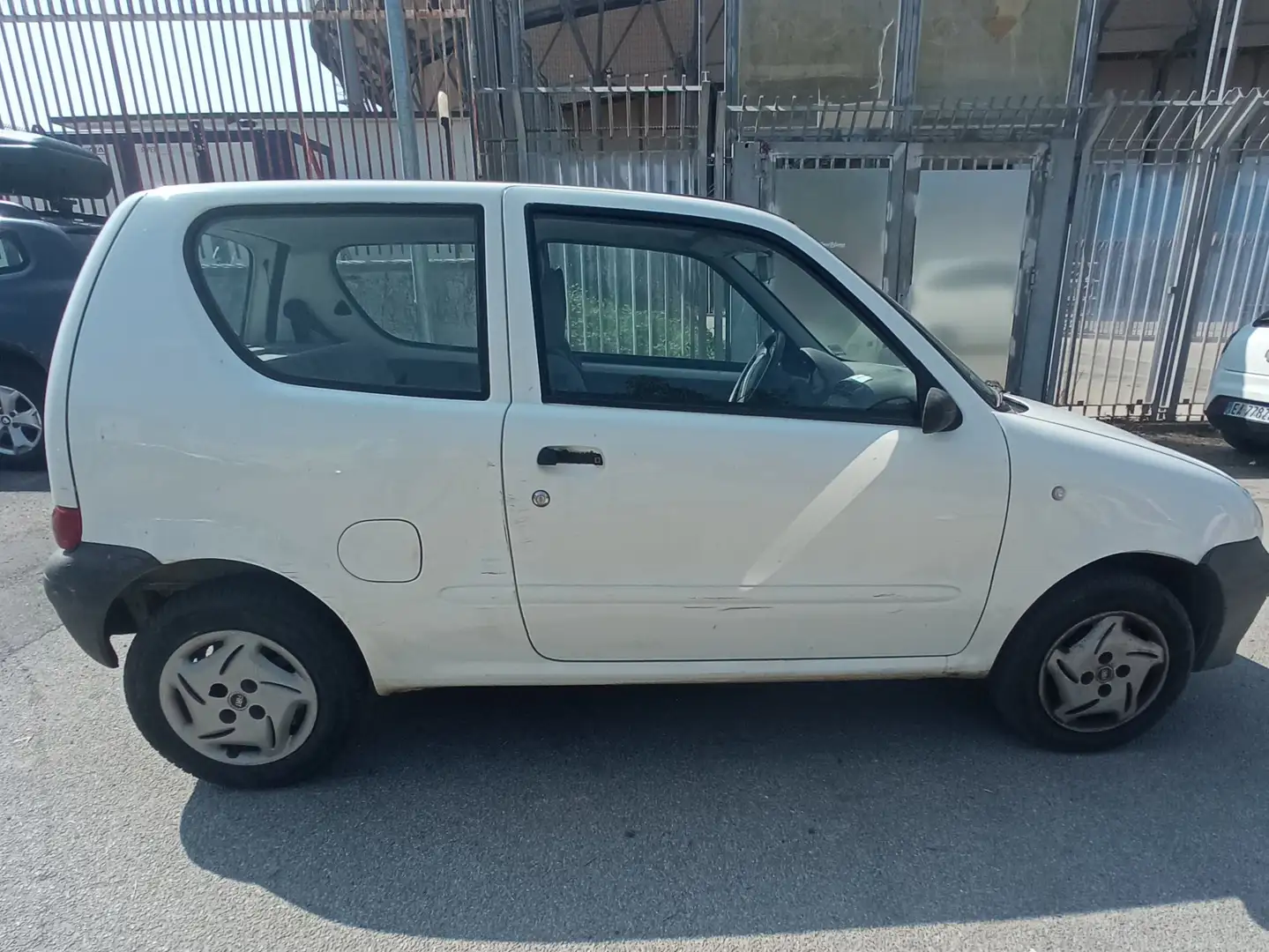 Fiat 600 600 1.1 Alb - 2