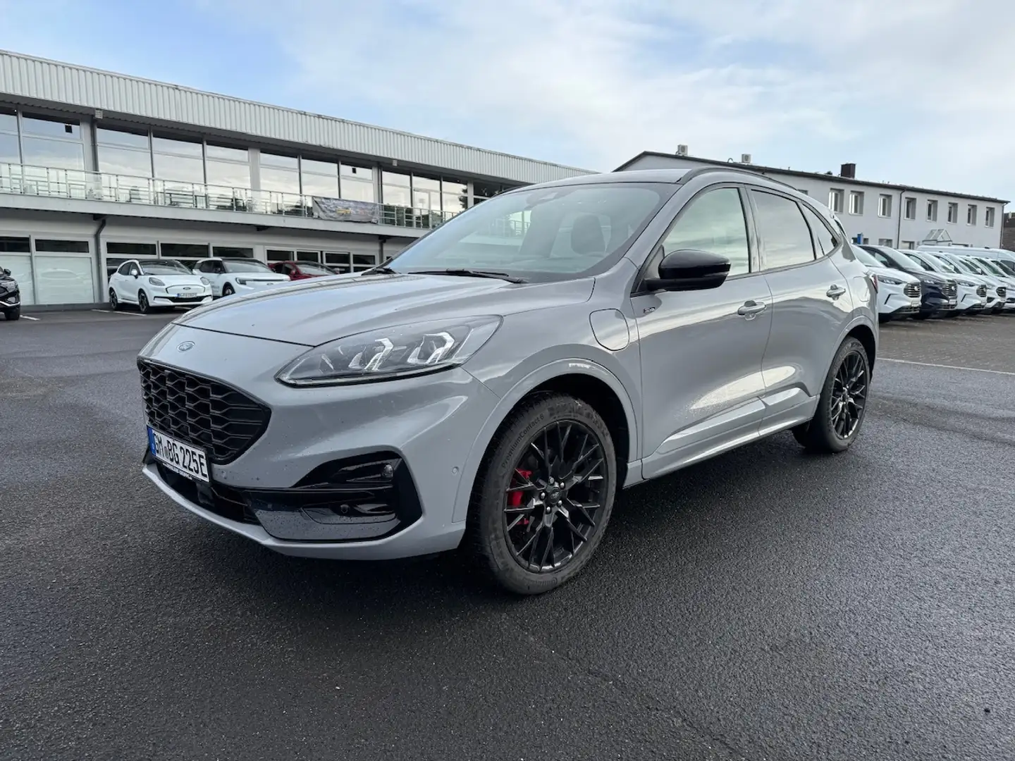 Ford Kuga GRAPHITE TECH 2.5 PHEV 225PS CVT Grijs - 2