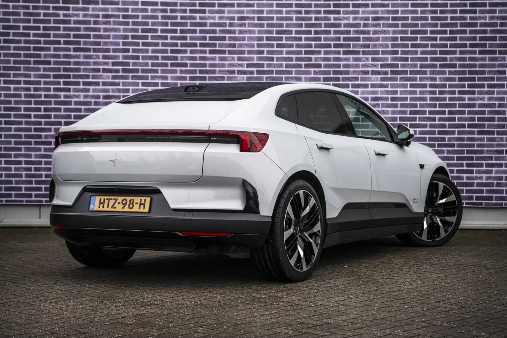 Polestar 4 Long Range Dual motor 100 kWh | 22 kW lader | 22" Grijs - 2