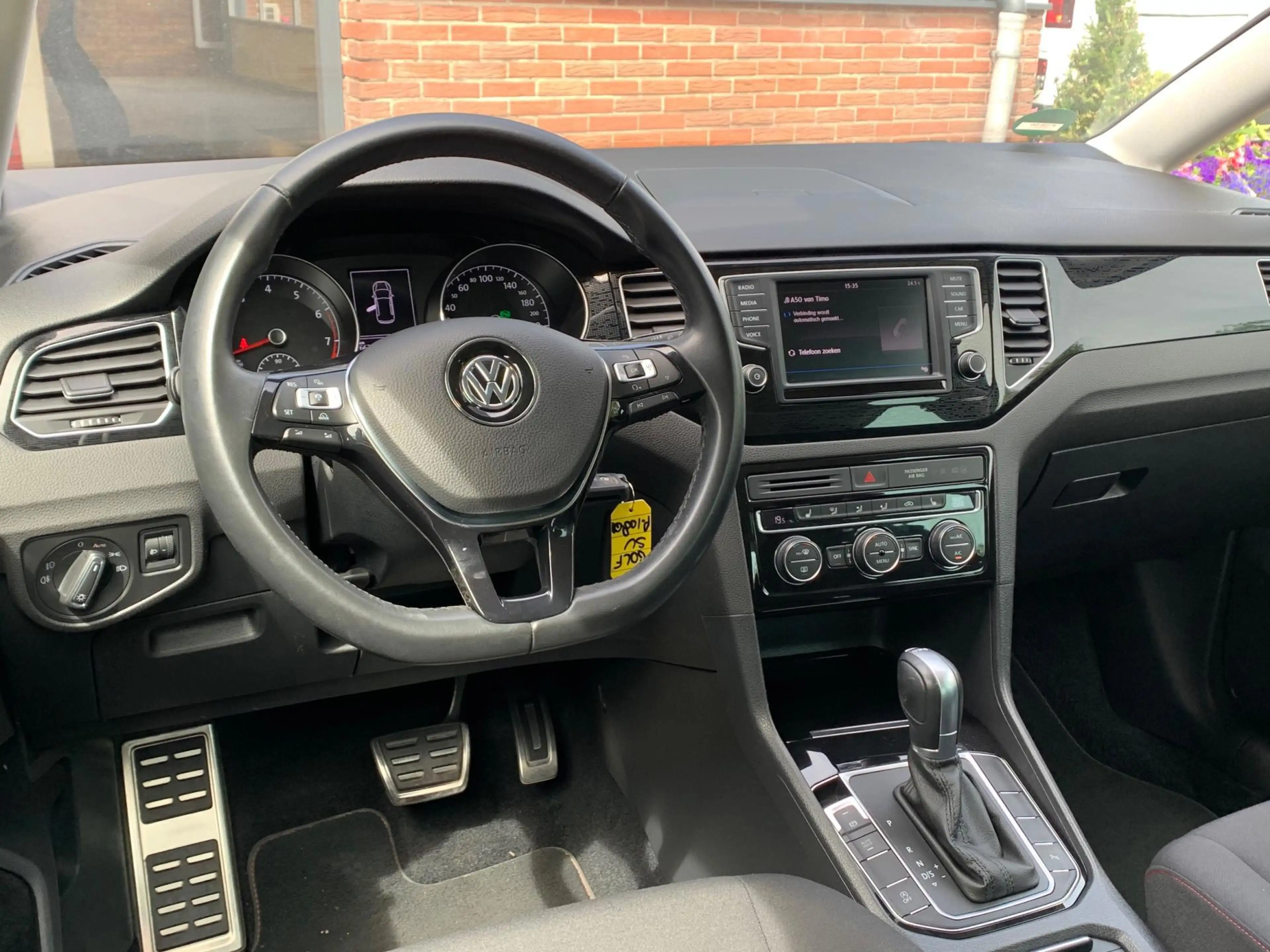 Volkswagen Golf Sportsvan 1.2 TSI Sound DSG Pdc/Ecc/Lmv/Pr-Glass — photo 9