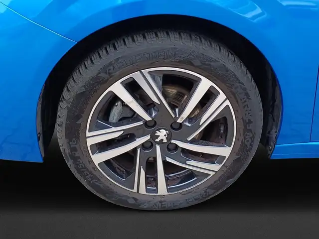Peugeot 208 view 8