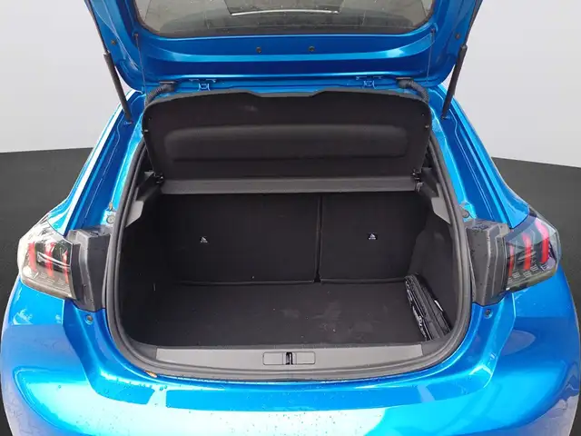Peugeot 208 view 7