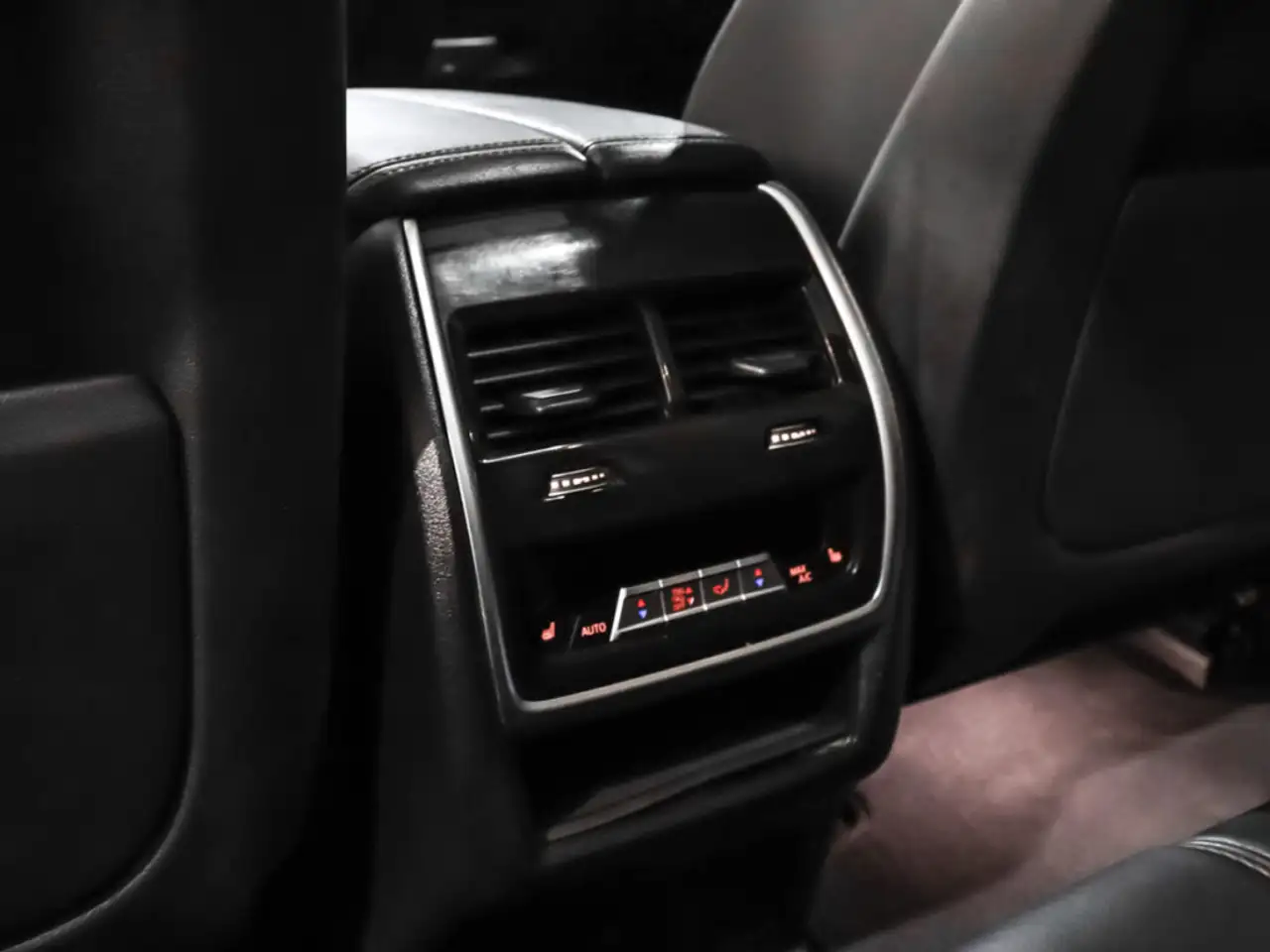 BMW X5 снимка BMW X5