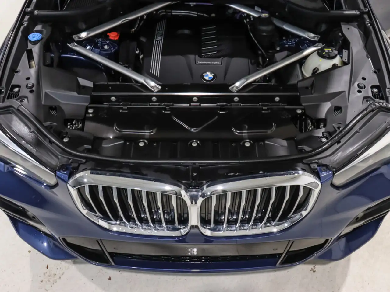 BMW X5 снимка BMW X5