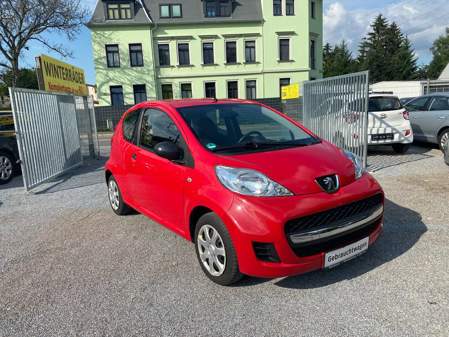 Peugeot 107 Urban Move Rot - 1