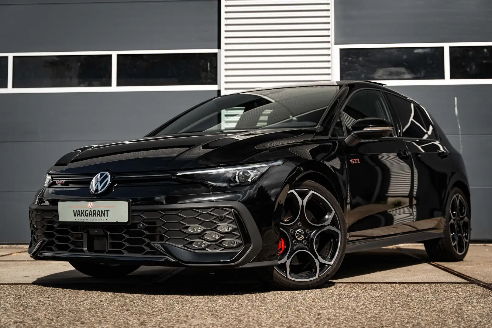 Volkswagen Golf GTI 2.0 TSI Black style |Pano |360° |Head-up |Sfeer Noir - 1