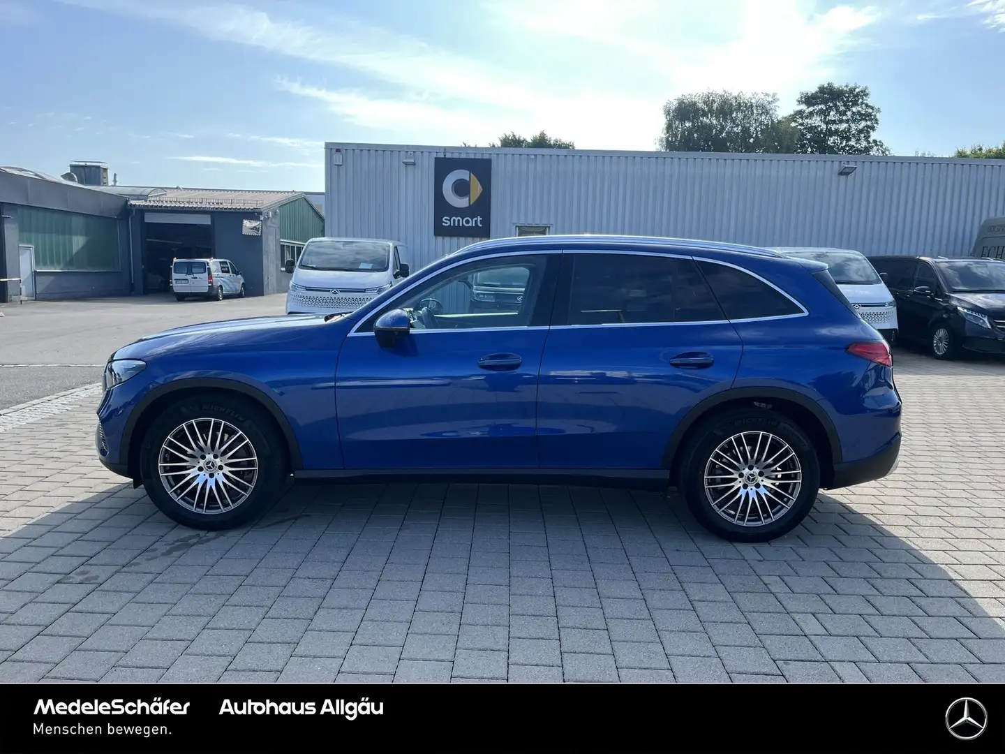 Mercedes-Benz GLC 200 GLC 200 4M Avantgarde Pano Distronic AHK NP75 Bleu - 2
