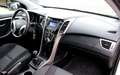 Hyundai i30 1.6 CRDi/VOLL SHEFT/KLIMA/ALLWETTER/PDC/ Weiß - thumbnail 12