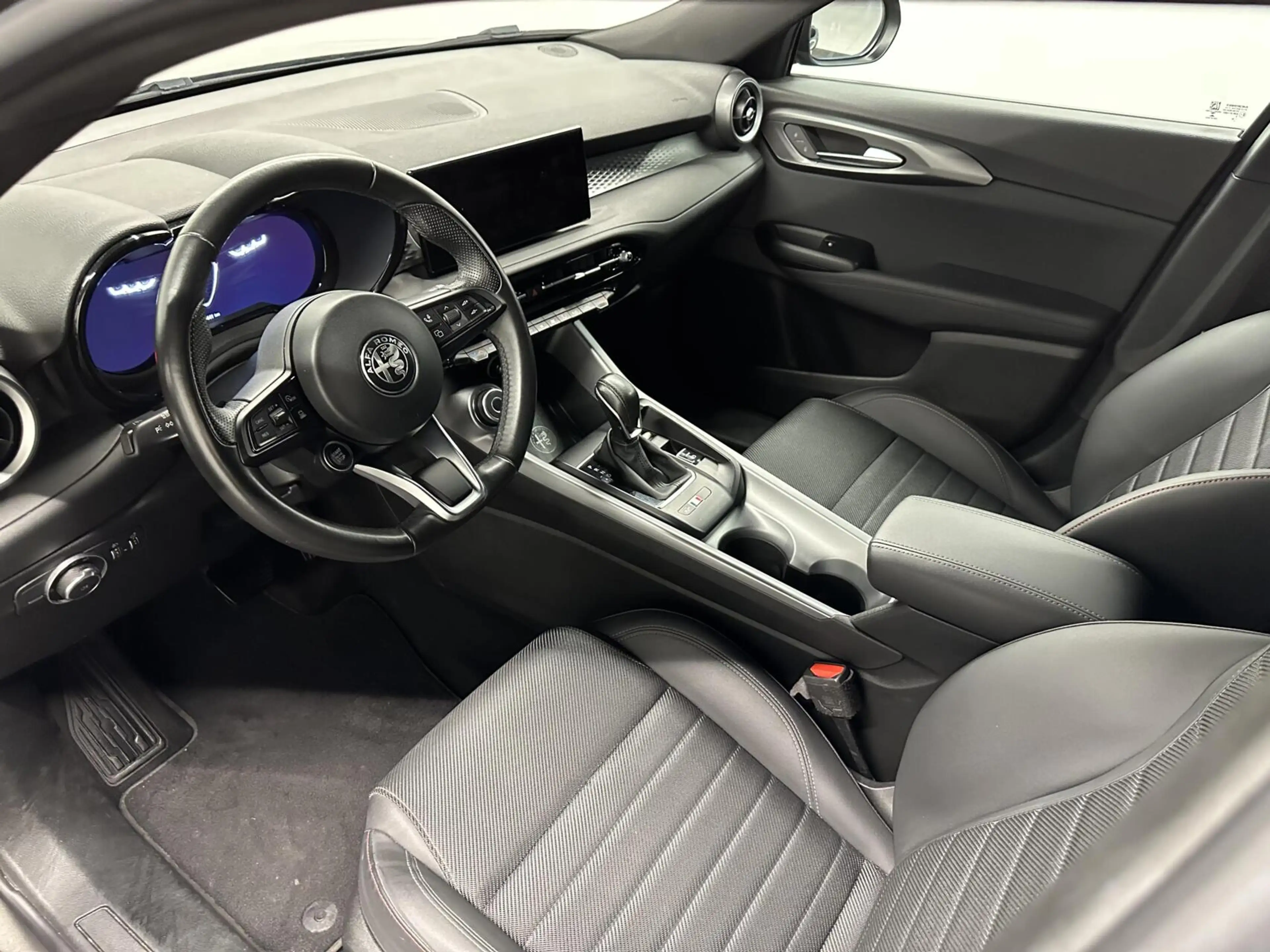 Alfa Romeo Tonale 1.5T Hybrid Sprint NAVI CARPLAY LEER ADAPTIEF CRUI — photo 14