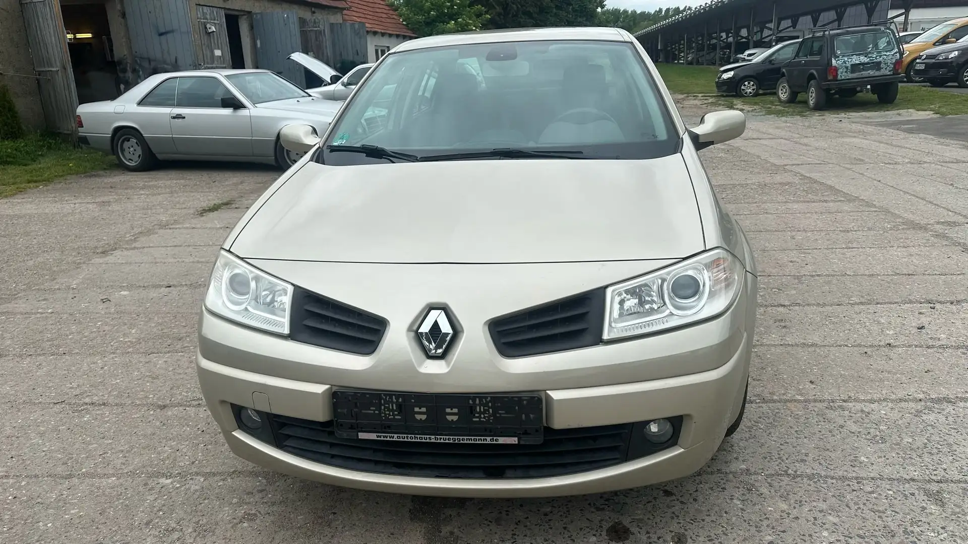 Renault Megane Avantage **HU/AU NEU** Beige - 2