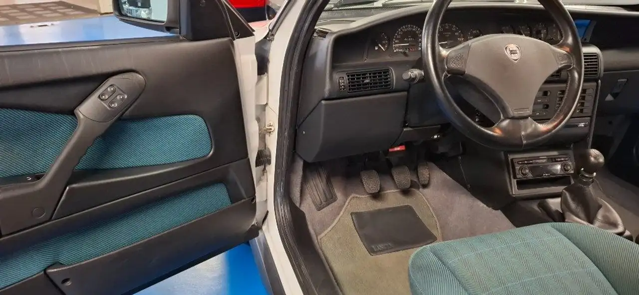 Lancia Delta 2.0 TURBO 16V HF**1 PROPRIETARIO*51.000KM DA NUOVA, foto 7