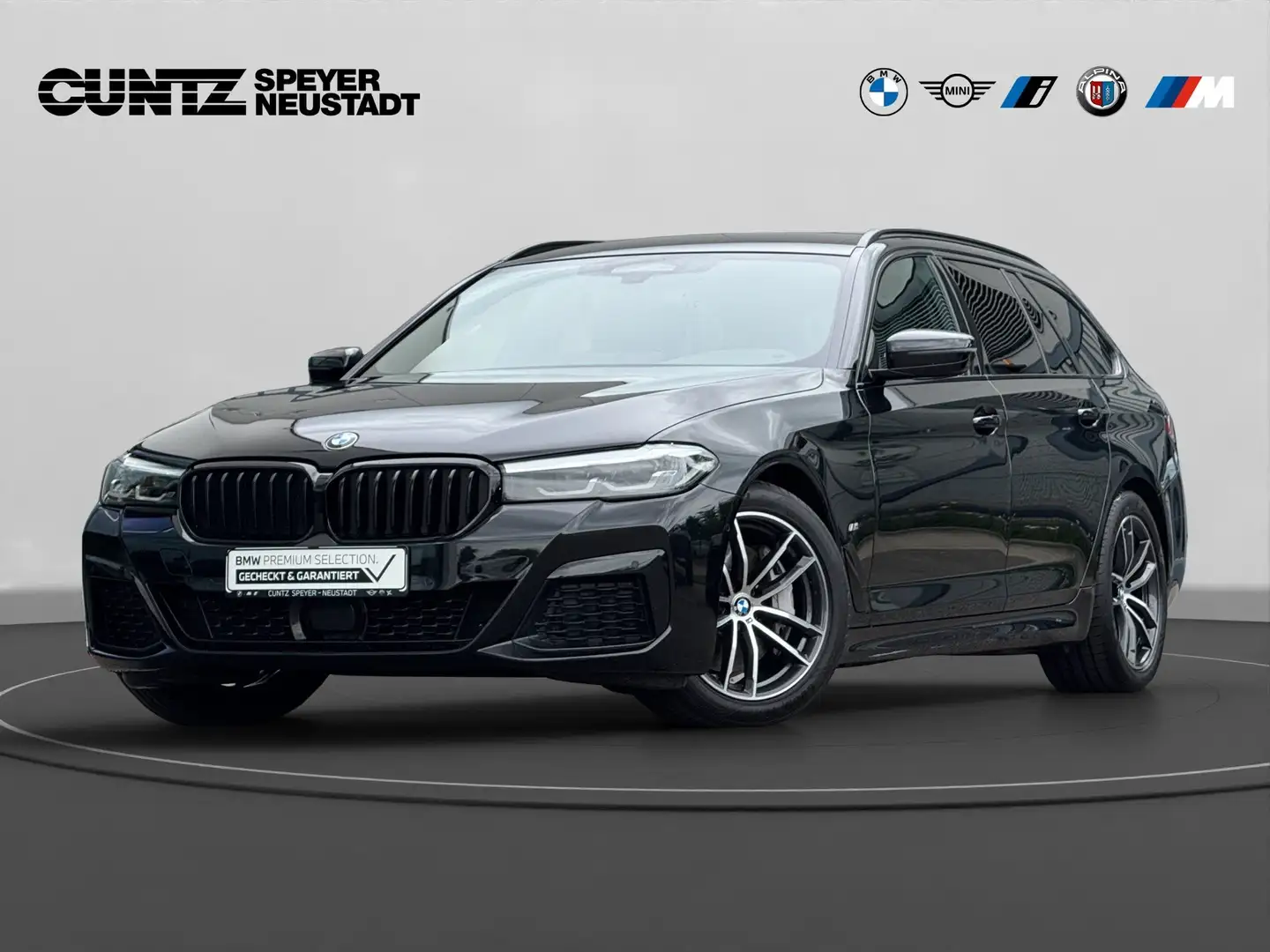 BMW 530 d Touring M-Paket Park-Drivingassist Rückfahrk. Te Schwarz - 2