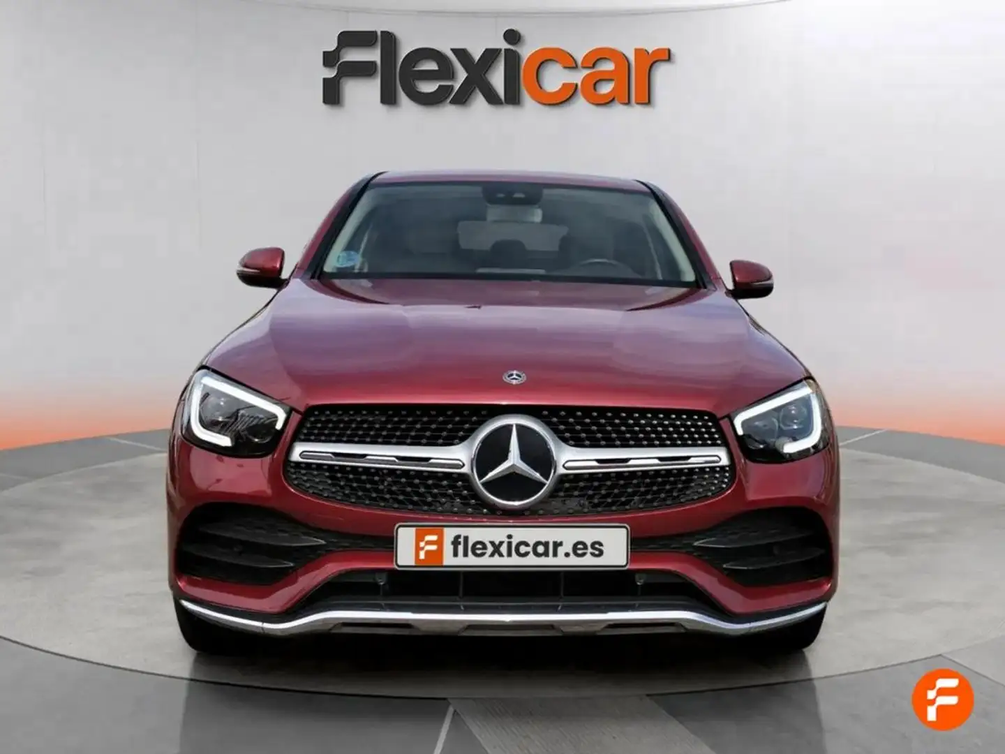 Mercedes-Benz GLC 300 4MATIC Amarillo - 2