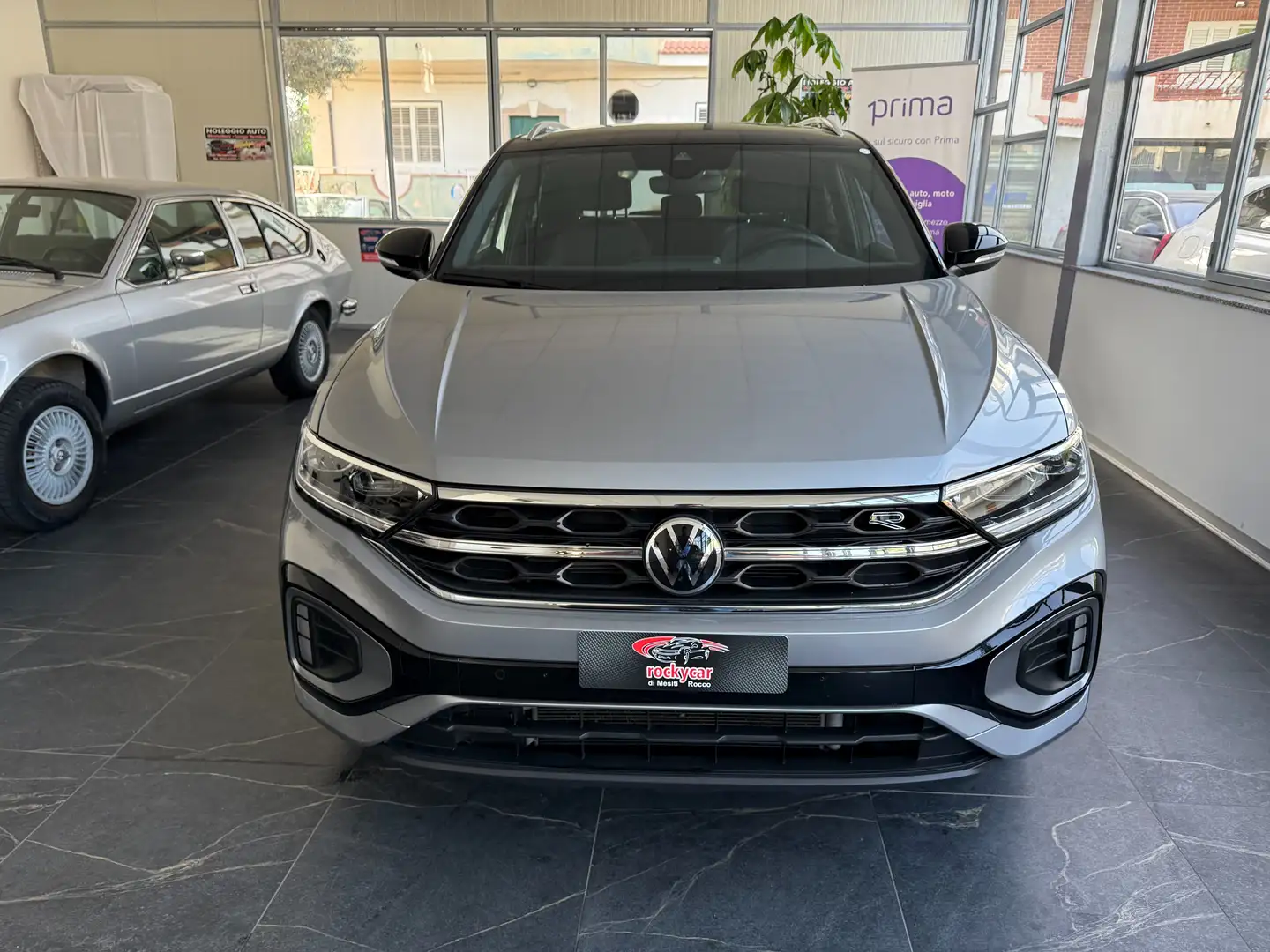 Volkswagen T-Roc 2.0 tdi R-Line 4motion 150cv dsg Grau - 1
