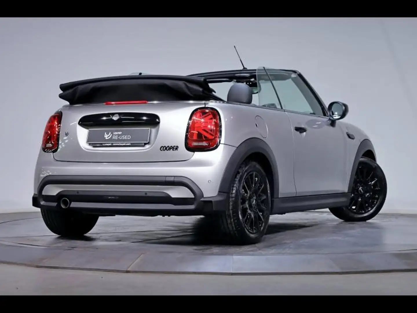 MINI Cooper Cabrio Grijs - 2