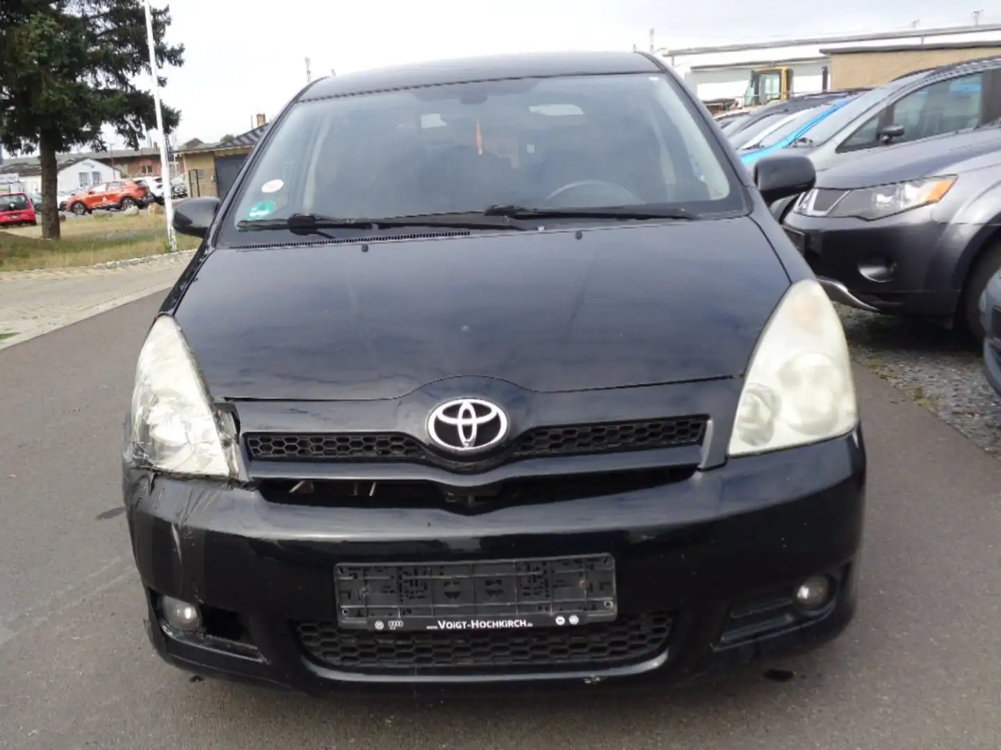 Toyota Corolla Verso 2.2 D-CAT Sol Schwarz - 1