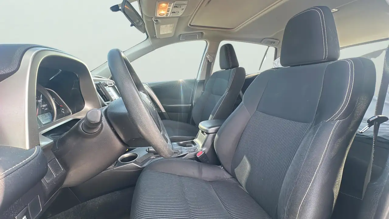 Toyota RAV 4 снимка Toyota RAV 4