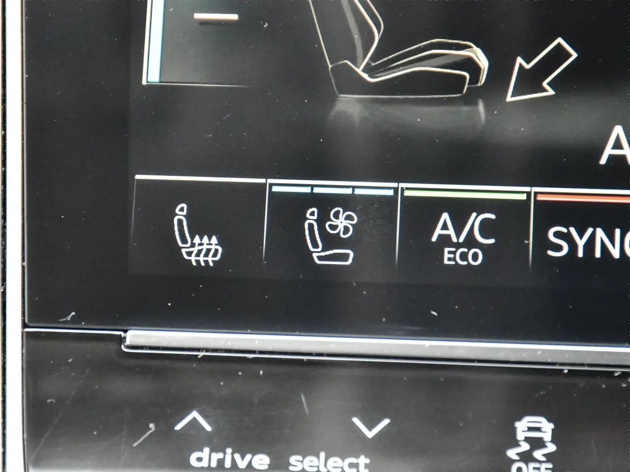 Audi A8 снимка Audi A8